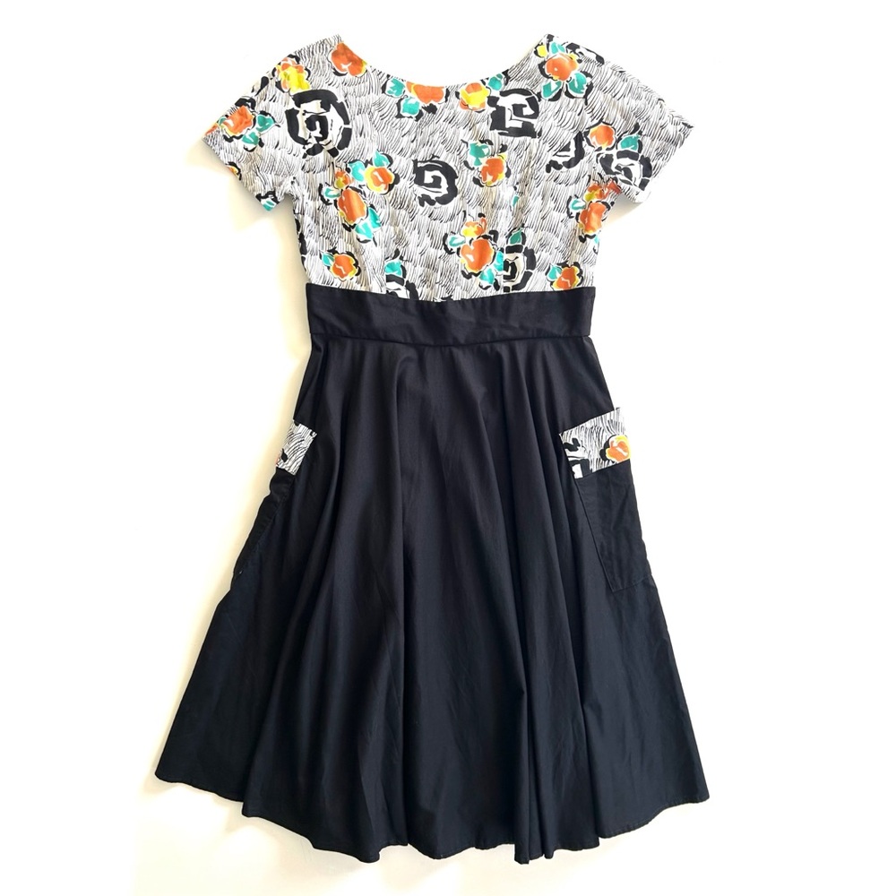 Handmade Vintage 1940s Black Floral Swirl Printed Fit & Flare Retro Cotton Dress